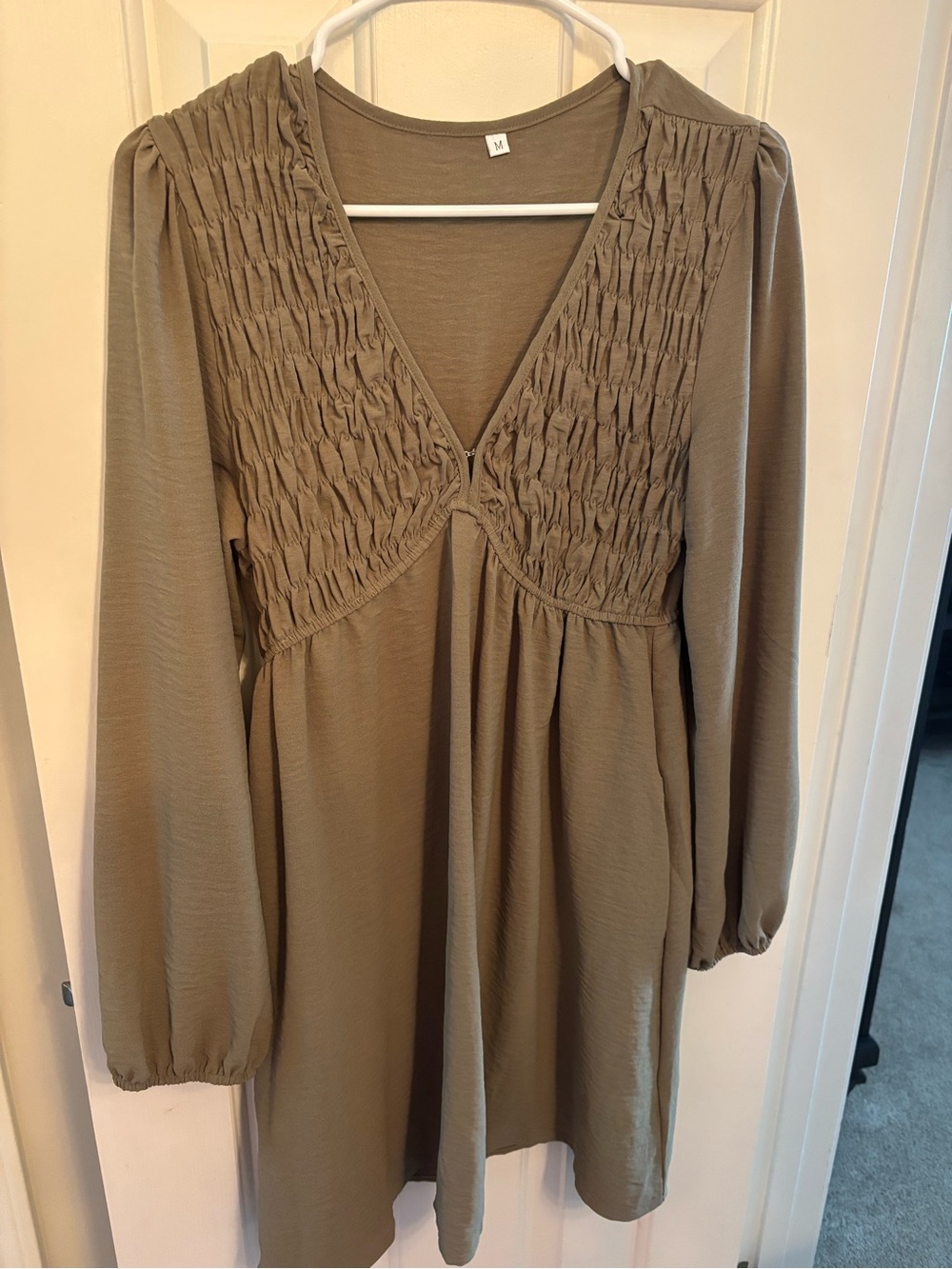 Women’s Olive Smocked V-Neck Long Sleeve Dress